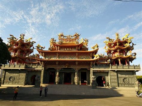  De Tianhoutempel: Een Oase van Rust en Historische Pracht in Shantou!